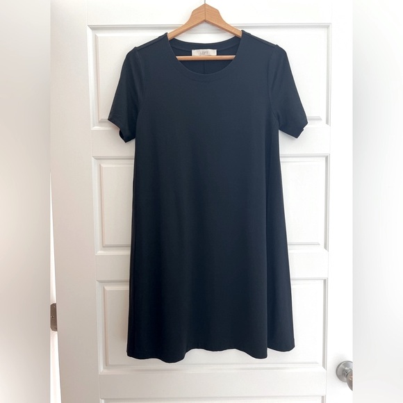LOFT Black T-shirt Dress - Picture 1 of 6